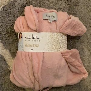 Nicole Miller Luxe Plus Fleece Robe Size XL